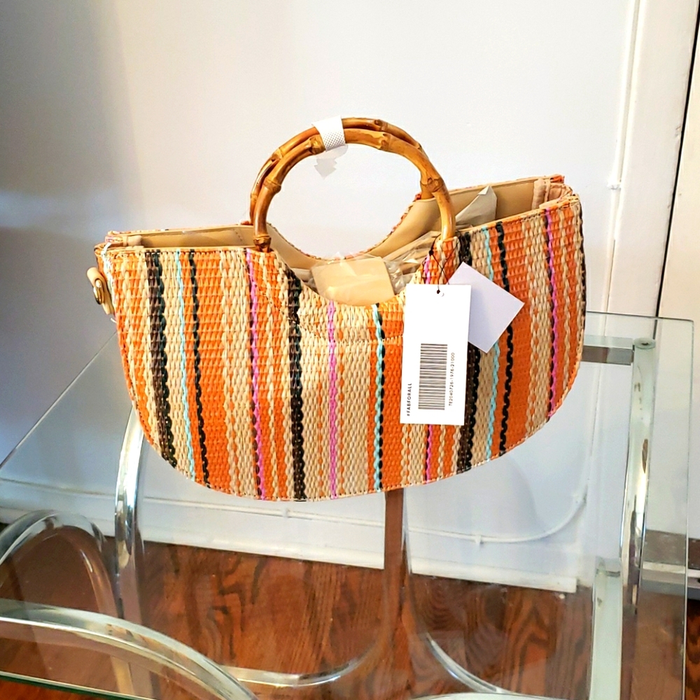 Handbag - Picture 2 of 3